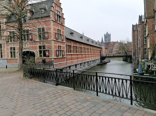 Eventlocatie Gent - Dit is de voorkant van De oude vismijn